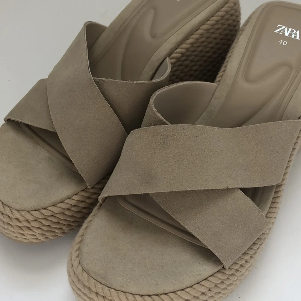 Zara rope wrapped crisscross platform sandals!